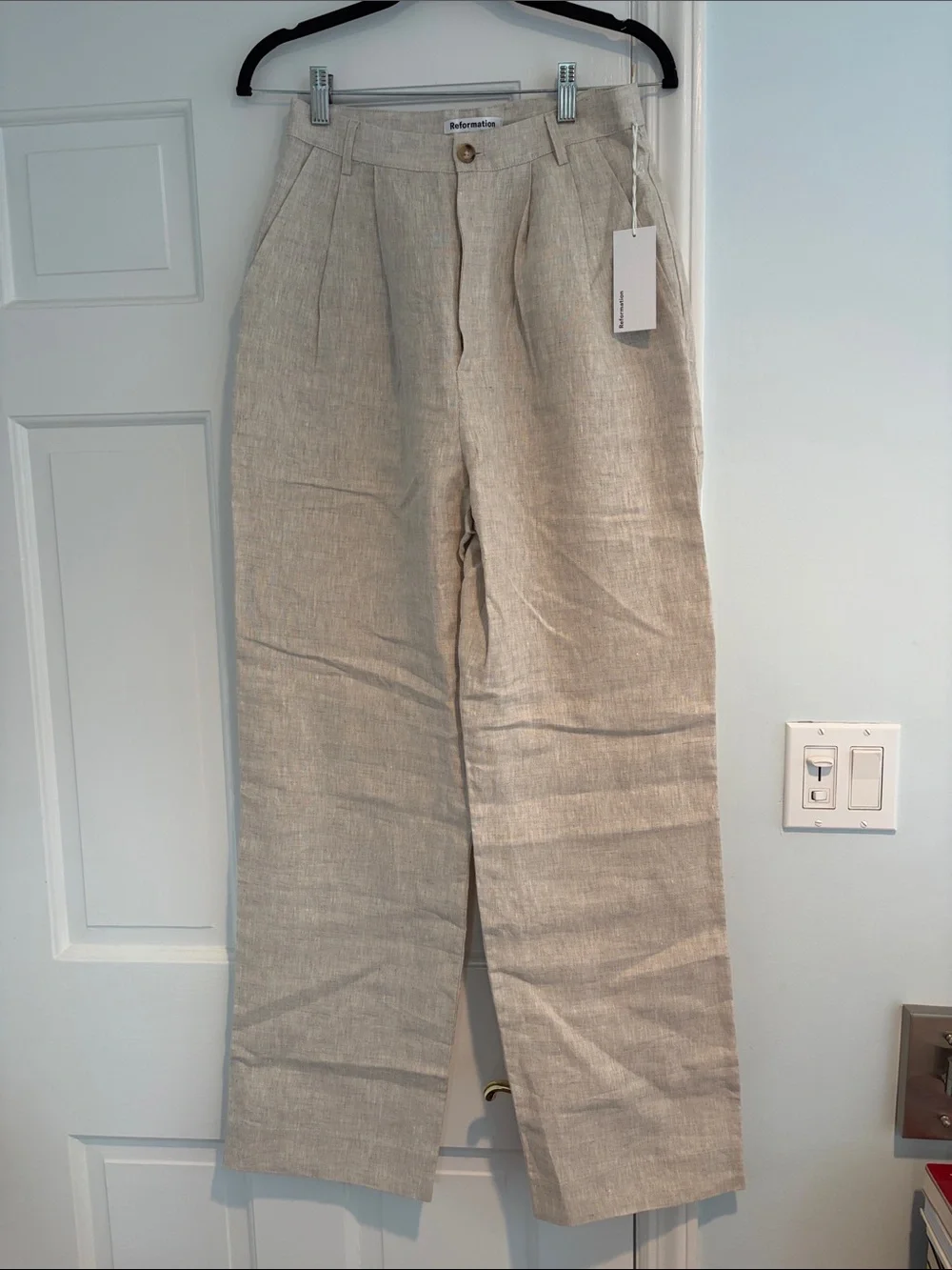 Reformation Neutral Beige Pleated Linen-Blend Chinos